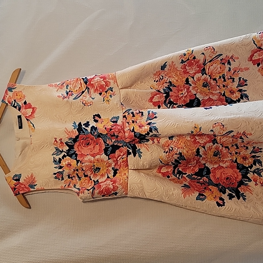 Acevog Floral Dress
